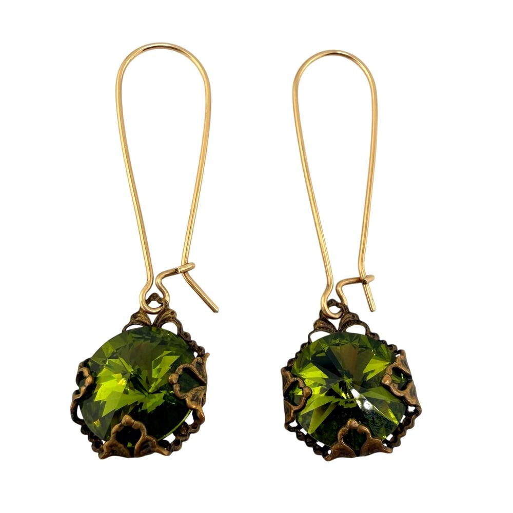 Green Glass Rivoli Rhinestone Vintage Style Gold Tone Dangle Drop 2" Earrings